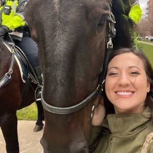 Meet your Posher, Victoria